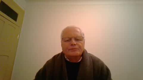 Snapshot of johndesnudado chatting on 12/21/25, 11:56 johndesnudado online show from 12/21/25, 11:56