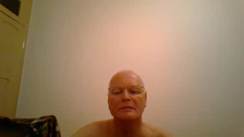 Snapshot of johndesnudado chatting on 04/10/26, 10:36 johndesnudado online show from 04/10/26, 10:36