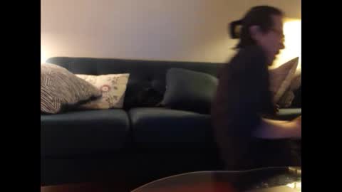 Johnee online show from 09/28/25, 10:31