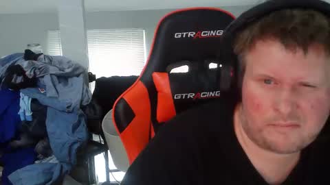 johnfernandez784 online show from 03/26/26, 07:52