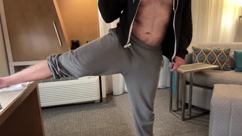 J online show from 02/03/25, 10:47