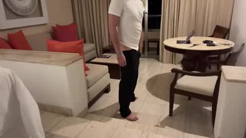 J online show from 02/28/25, 03:37