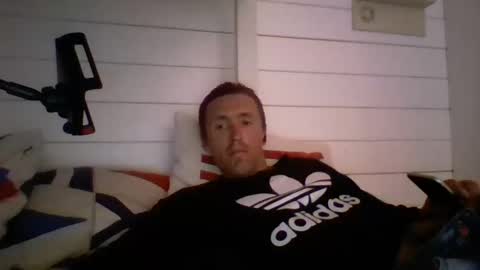 johngiaver3 online show from 05/11/26, 12:55