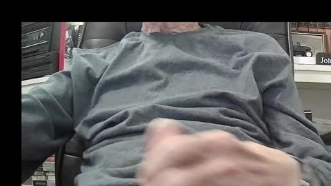 johngp777 online show from 12/02/24, 09:28