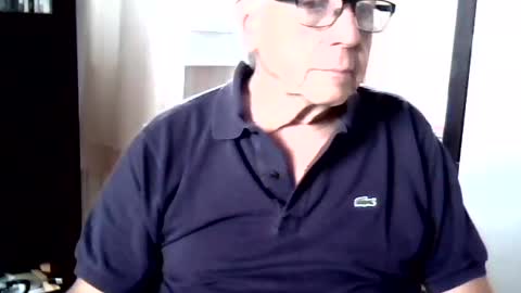 Snapshot of johnjohn6226623 chatting on 06/16/26, 02:09 johnjohn6226 online show from 06/16/26, 02:09