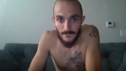 Snapshot of johnjones585121 chatting on 05/21/26, 09:44 johnjones585121 online show from 05/21/26, 09:44