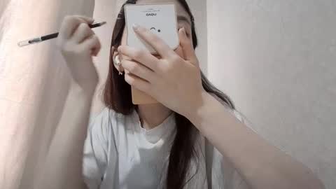 Molly online show from 12/04/25, 05:39