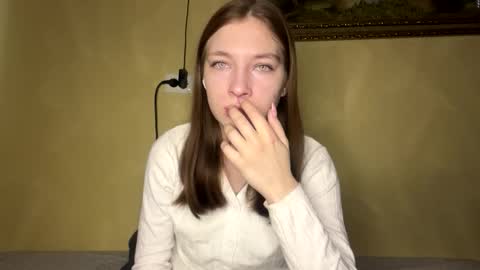 Snapshot of johnnietantum chatting on 03/23/26, 05:00 Rocio online show from 03/23/26, 05:00