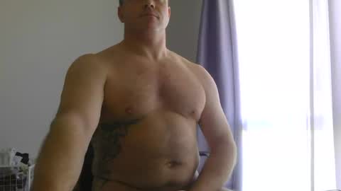 Snapshot of johnny61600 chatting on 07/25/26, 02:31 Lovenitwet69 online show from 07/25/26, 02:31