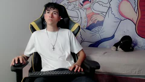 Snapshot of johnny_cagee chatting on 12/21/24, 07:03 johnny_cagee online show from 12/21/24, 07:03