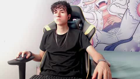 Snapshot of johnny_cagee chatting on 02/07/25, 05:31 johnny_cagee online show from 02/07/25, 05:31