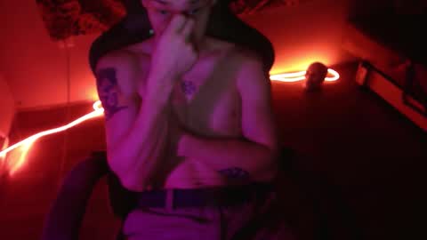 Johnny online show from 11/15/25, 04:10