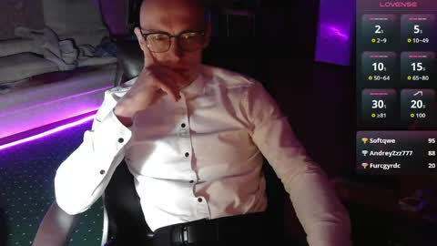 Johnny online show from 04/14/26, 05:41