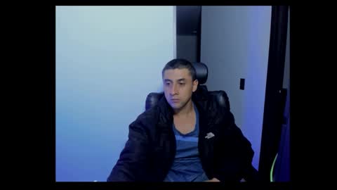 Johnny online show from 11/11/25, 12:21