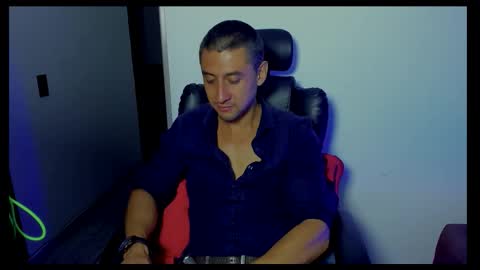 Johnny online show from 11/29/25, 01:30