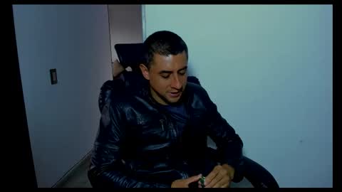 Johnny online show from 12/05/25, 06:59