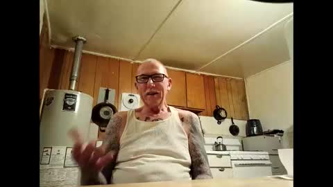 Snapshot of johnnyanubis chatting on 02/24/26, 01:47 Master online show from 02/24/26, 01:47