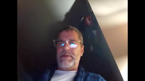 Snapshot of johnnyblaze2112 chatting on 04/16/26, 11:33 johnnyblaze2112 online show from 04/16/26, 11:33