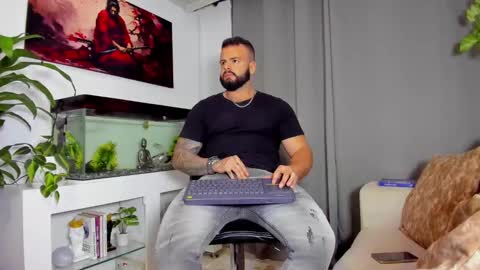 JOHNNY online show from 02/06/25, 11:04