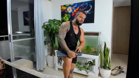 JOHNNY online show from 09/22/25, 12:01