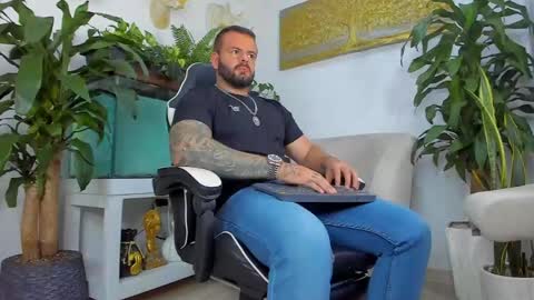 JOHNNY online show from 04/22/26, 11:06