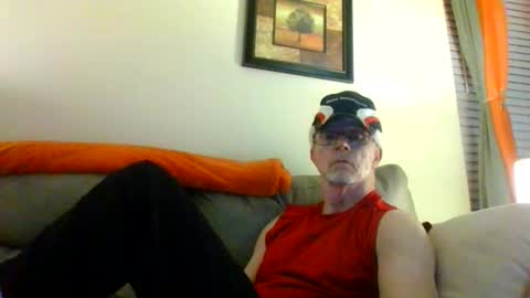 Snapshot of johnnyrocket12345678 chatting on 10/24/25, 11:45 johnnyrocket12345678 online show from 10/24/25, 11:45