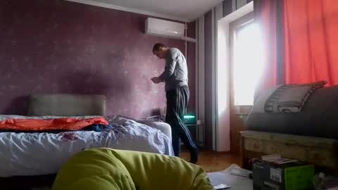 johnoreon online show from 10/12/25, 06:56