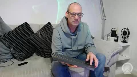 johnpevans online show from 03/08/26, 07:01