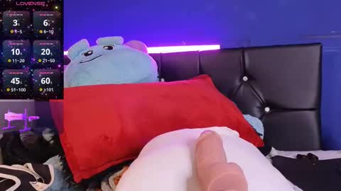 Chris online show from 10/23/25, 01:16