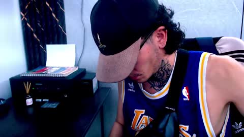 johnsonisaac94  online show from 02/21/25, 06:07