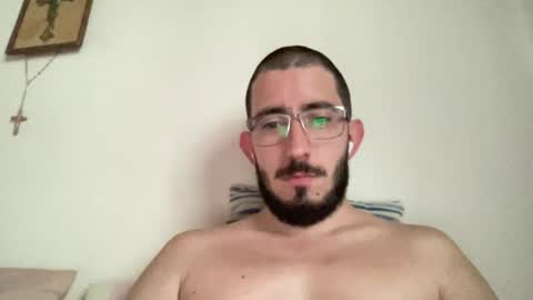 Snapshot of johnukber chatting on 01/16/25, 09:30 John Ukber online show from 01/16/25, 09:30