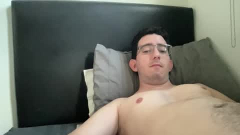 Snapshot of johnukber chatting on 04/26/26, 05:32 John Ukber online show from 04/26/26, 05:32