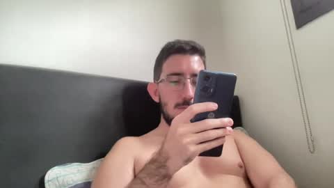 Snapshot of johnukber chatting on 08/04/26, 03:47 John Ukber online show from 08/04/26, 03:47