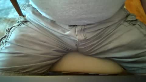 Snapshot of johnxxx549 chatting on 06/30/26, 12:28 johnxxx549 online show from 06/30/26, 12:28