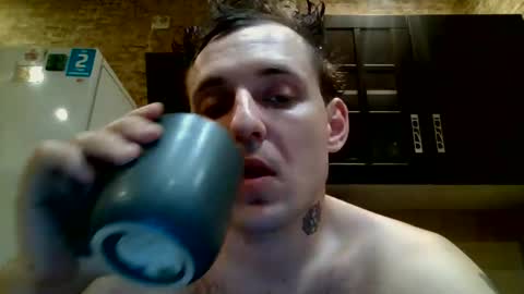 Snapshot of johny_hurdman27 chatting on 05/04/26, 02:13 johny27 online show from 05/04/26, 02:13