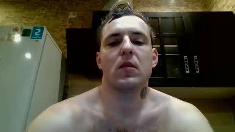 Snapshot of johny_hurdman27 chatting on 05/17/26, 01:29 johny27 online show from 05/17/26, 01:29