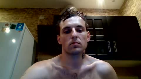 Snapshot of johny_hurdman27 chatting on 07/27/26, 01:18 johny27 online show from 07/27/26, 01:18