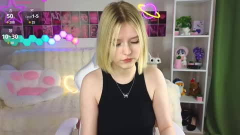 Paula online show from 03/09/25, 01:46