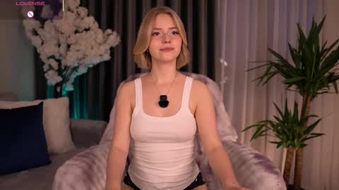 Paula online show from 09/19/25, 02:46