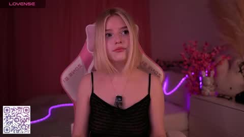 Paula online show from 04/13/26, 01:11