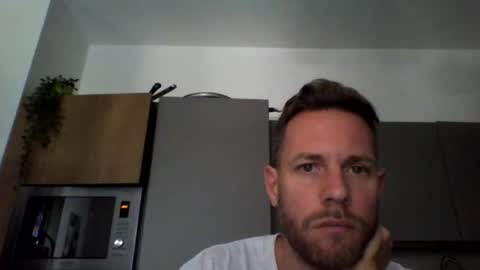 Snapshot of jojo19844 chatting on 09/15/25, 08:47 jojo19844 online show from 09/15/25, 08:47