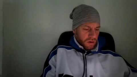 jojo19844 online show from 02/18/26, 06:20