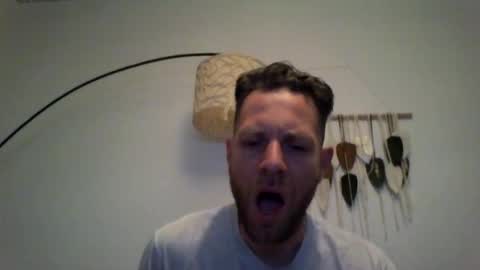 jojo19844 online show from 04/01/26, 06:27