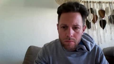 jojo19844 online show from 04/23/26, 08:24