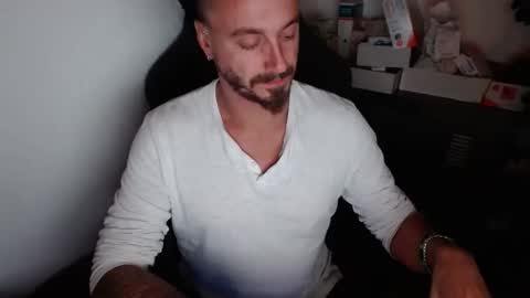 for your pleasure  online show from 09/18/25, 09:28