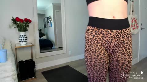    online show from 01/31/25, 04:17