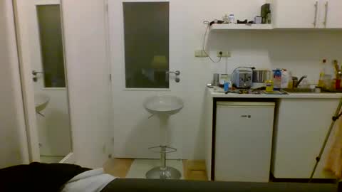 Silvania online show from 12/13/25, 11:43