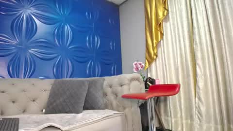 Jolie online show from 11/18/25, 12:53