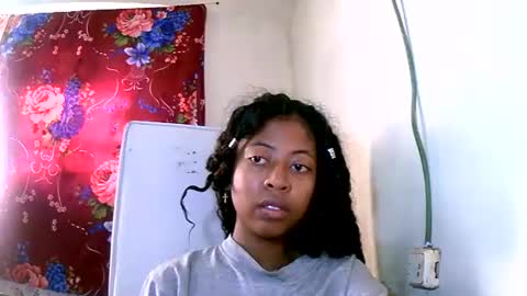 Snapshot of joliekah27 chatting on 01/27/25, 04:09 joliekah27 online show from 01/27/25, 04:09