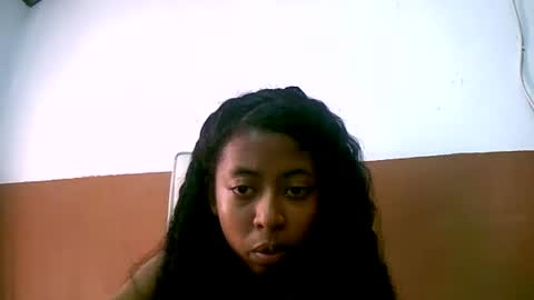 Snapshot of joliekah27 chatting on 02/05/25, 08:11 joliekah27 online show from 02/05/25, 08:11